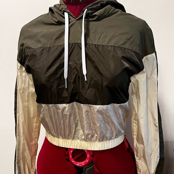 Crooks&Castles Cropped Jacket woman’s size XS - Picture 2 of 6